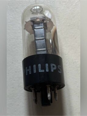 PHILLIPS VACUUM TUBE
